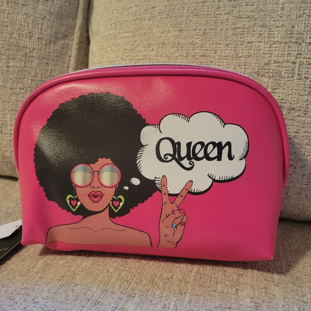 "QUEEN" Cosmetics Case